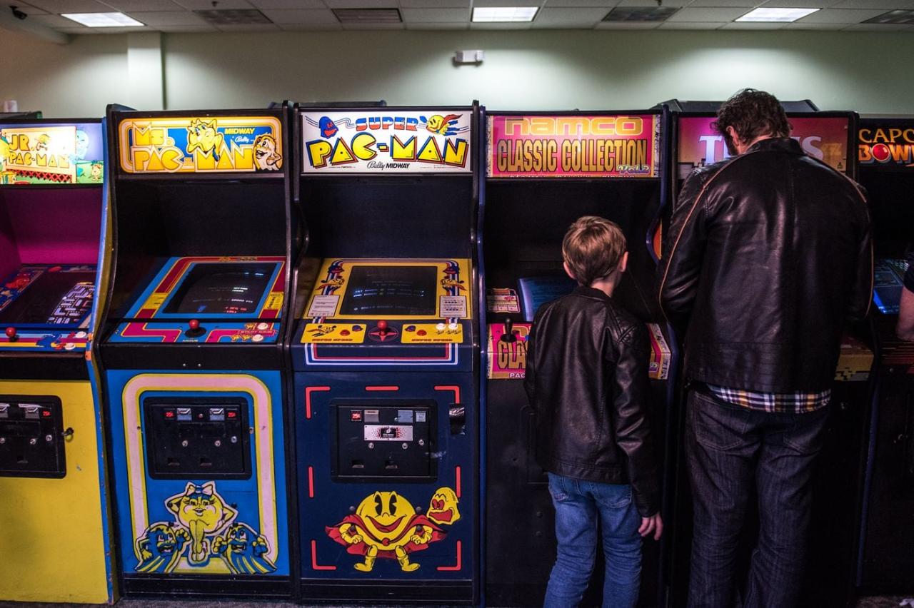 Where to play Donkey Kong, Pac-Man, Rampage, and other old-school games ...